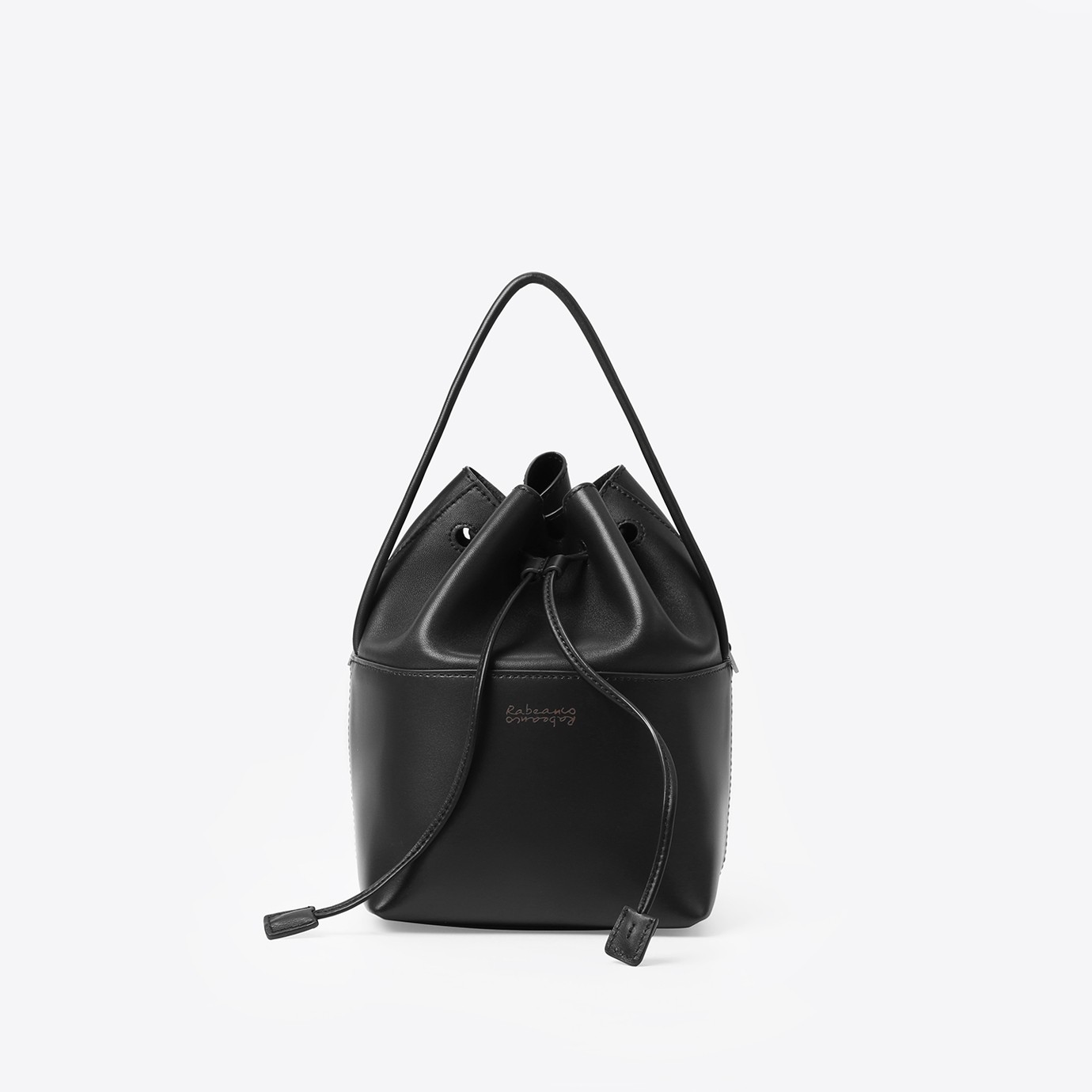 NUVVI Bucket Bag